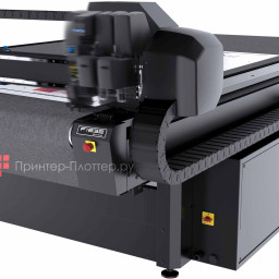 Режущий плоттер Summa F-1832