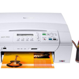 МФУ Brother DCP-195C