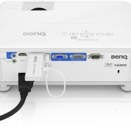 Проектор BenQ TH585