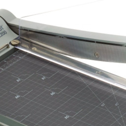 Резак Rexel ClassicCut CL200