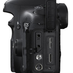Фотоаппарат Canon EOS 7D Mark II Body W-E1 Wi-Fi Adapter
