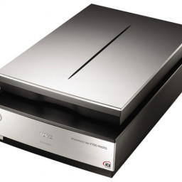 Сканер Epson Perfection V700 Photo