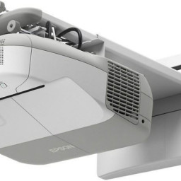 Проектор Epson EB-685W