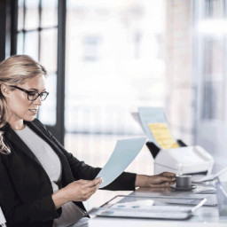 Сканер Brother ADS-2200