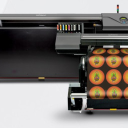 Планшетный УФ-принтер Roland VersaOBJECT CO-640-F200