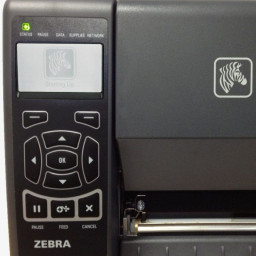 Термотрансферный принтер Zebra ZT410 300 DPI, Bluetooth, Ethernet,отделитель, намотчик подложки