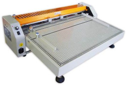 Биговщик-перфоратор Vektor BW660E