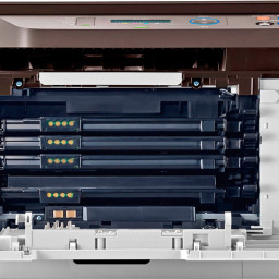 МФУ Samsung CLX-3305