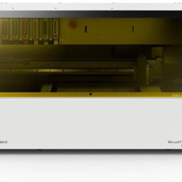 Планшетный УФ-принтер Roland VersaSTUDIO BD-12