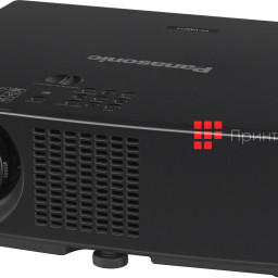 Проектор Panasonic PT-VMZ71B