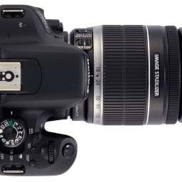 Фотоаппарат Canon EOS 800D 18–200 IS