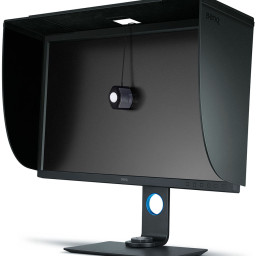 Монитор BenQ SW320