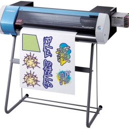 Сольвентный плоттер-каттер Roland VersaSTUDIO BN-20