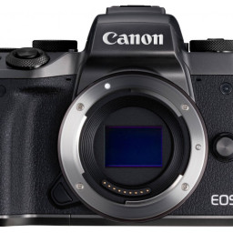 Фотоаппарат Canon EOS M5 Body