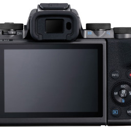 Фотоаппарат Canon EOS M5 Body