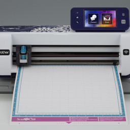 Режущий плоттер Brother CM900 ScanNCut