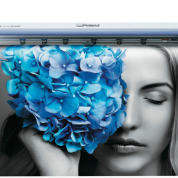 Сольвентный плоттер Roland VersaCAMM VS-540