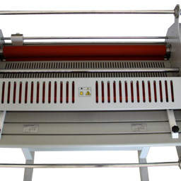 Рулонный ламинатор Bulros FM650A