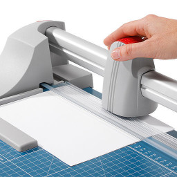 Резак Dahle 448 (с подставкой)