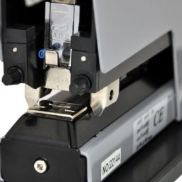 Степлер XDD-105