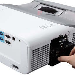 Проектор ViewSonic PS700X