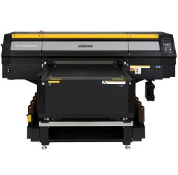 Планшетный УФ-принтер Mimaki UJF-7151 PlusII e