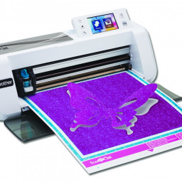 Режущий плоттер Brother CM300 ScanNCut