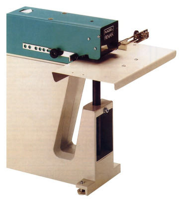 Степлер Nagel Rinak