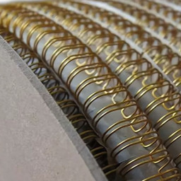 Пружины в бобине HY металлические, шаг 2:1, диаметр 7/8, золотые, 5000 петель