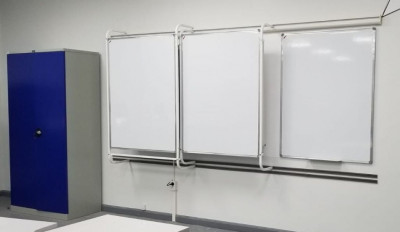 PolyGlide рельсовая система Slide Mono-2 для ЖК-панелей и интерактивных досок 65–75 КР 230 (Р-маркер, Н-маркер)