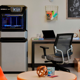 3D-принтер Stratasys J55 Prime