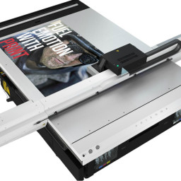 Гибридный УФ-принтер Oce Arizona 1340 XT