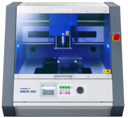 Фрезерный станок Roland Modela MDX-50