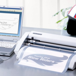 Режущий плоттер Roland STIKA SV-8