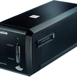 Сканер Plustek OpticFilm 8200i Ai