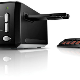 Сканер Plustek OpticFilm 8200i SE