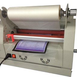 Рулонный ламинатор Bulros FM 480 c автоподатчиком