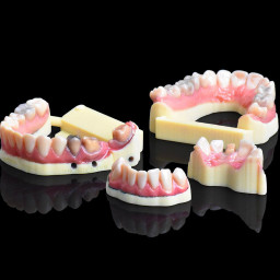 3D-принтер Stratasys J720 Dental