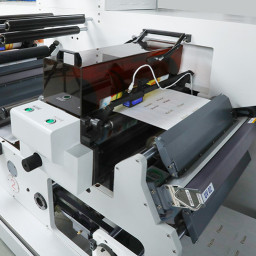 Комбинированная линия финишной обработки этикетки Polly M520 Plus