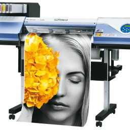 Сольвентный плоттер-каттер Roland VersaCAMM VS-300i