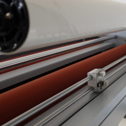 Рулонный ламинатор Bulros Professional Series 1100S