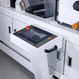 Многофункциональная машина финишной обработки этикетки Polly M520