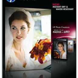 Бумага HP Premium Plus Semi-Gloss Photo Paper, полуглянцевая, A4 (210 x 297 мм), 300 г/кв.м (20 листов)