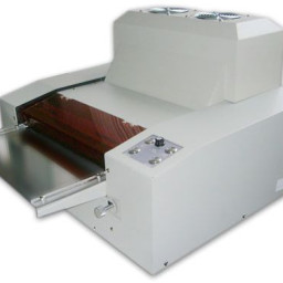 Лакировальная машина Vektor UV-350E