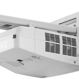 Проектор NEC UM301W
