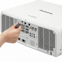 Проектор Panasonic PT-MZ770LE (без объектива)