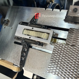 Ниткошвейная машина Sunfung SF-4600E