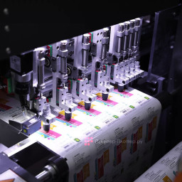 Станок для высечки этикеток Darui D-S4