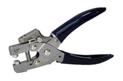 Дырокол Uni A-004