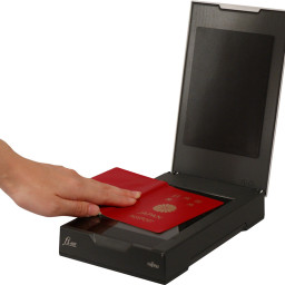 Сканер Fujitsu fi-60F